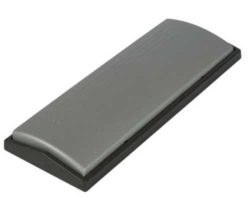 Armbågskontakt i tålig ABS-plast med trycke i aluminiumfärg och grå ram
