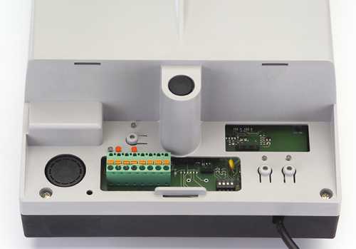 Elektroniskt styrkort E 700 HS. Elektroniskt styrkort E 700 HS.